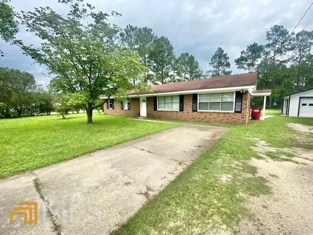 66 W Tenth Street, Helena