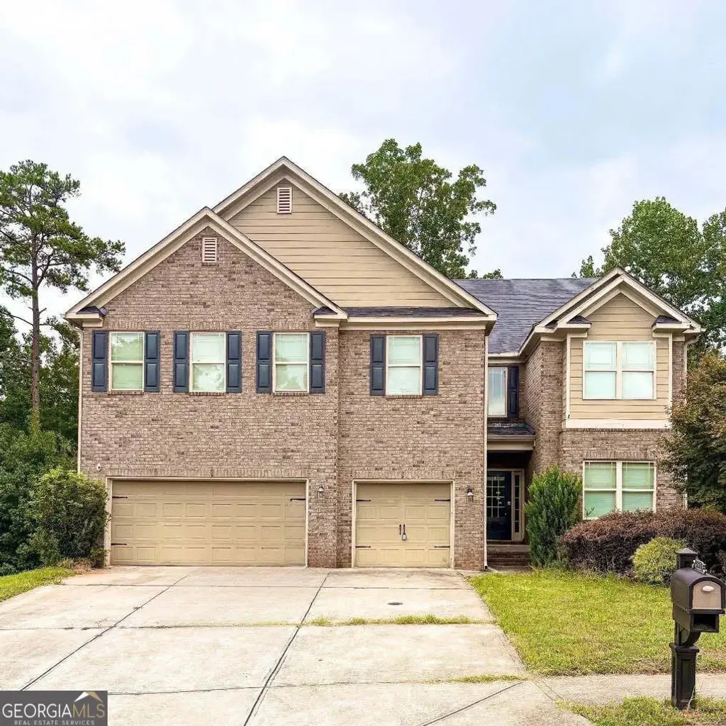 5646 Whispering Pines Lane, Douglasville