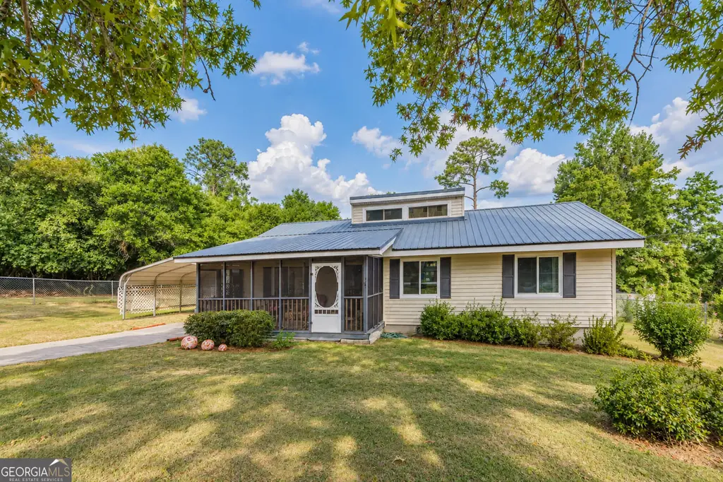 4554 Bishop Road, Macon