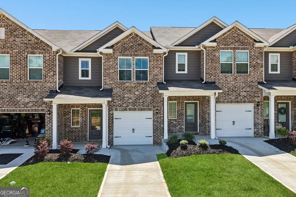 4118 Oakwood Terrace Court, Oakwood