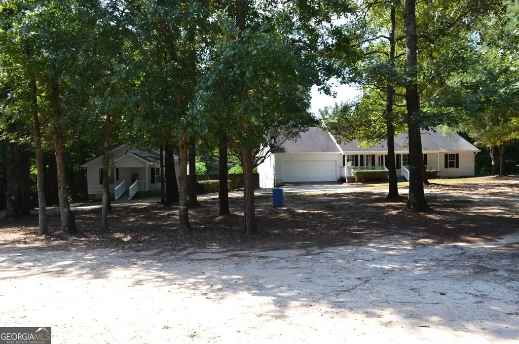 11374 Highway 74, Forsyth