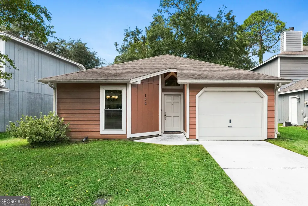 102 Millers Trace Drive, St. Marys