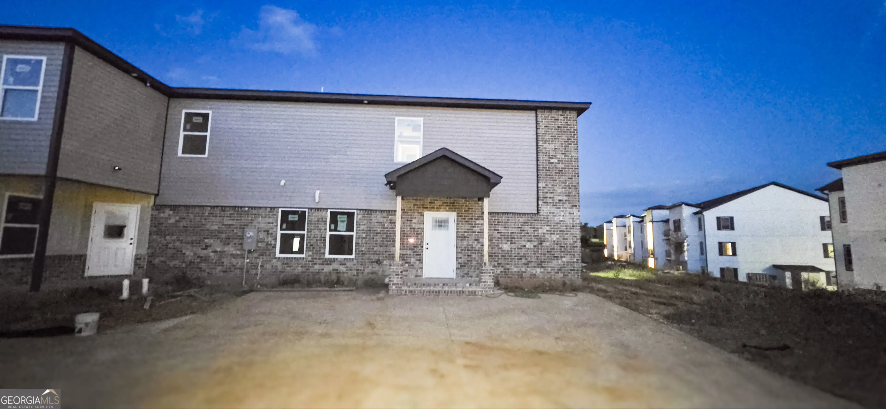 Photo of Listing #10844490