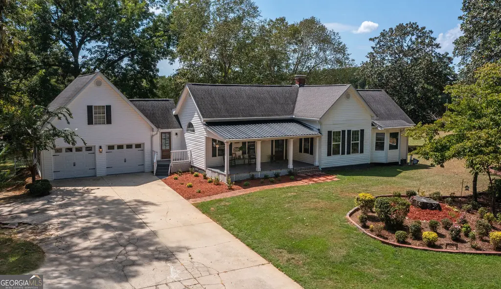 1136 Mt Carmel Road, Newnan