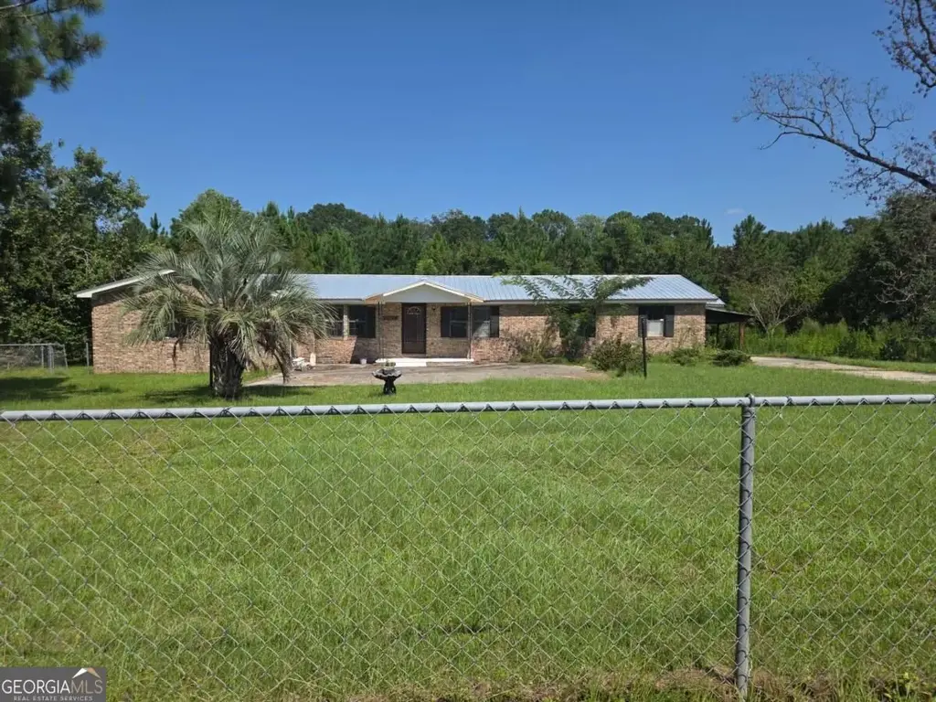 3038 Armor Road, Patterson