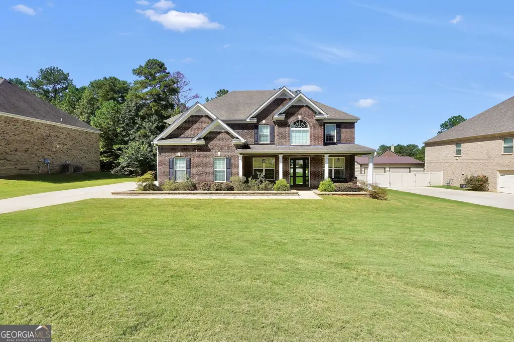 281 Rugged Creek Drive, Stockbridge