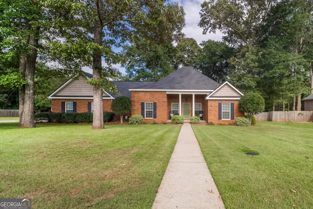 301 Hunts Landing Drive, Kathleen