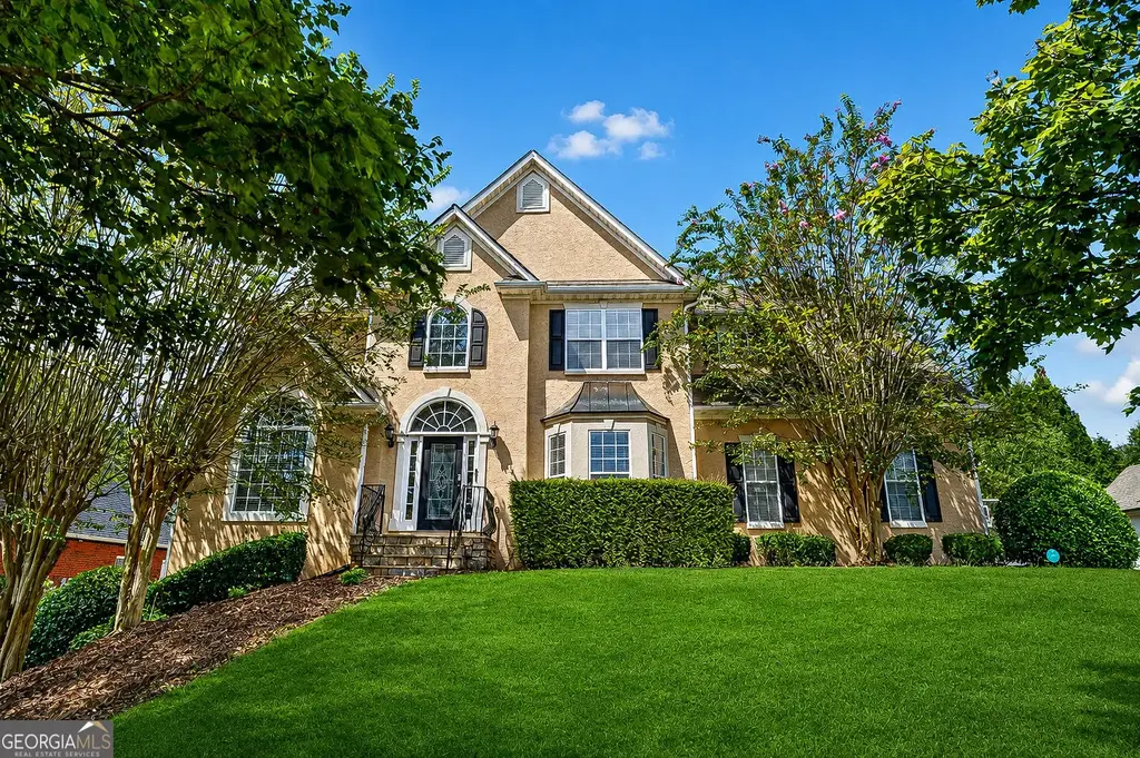 1035 Eagles Brooke Drive, Locust Grove