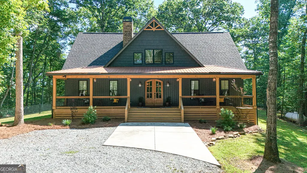 2185 Ben T Huiet Highway, Clarkesville