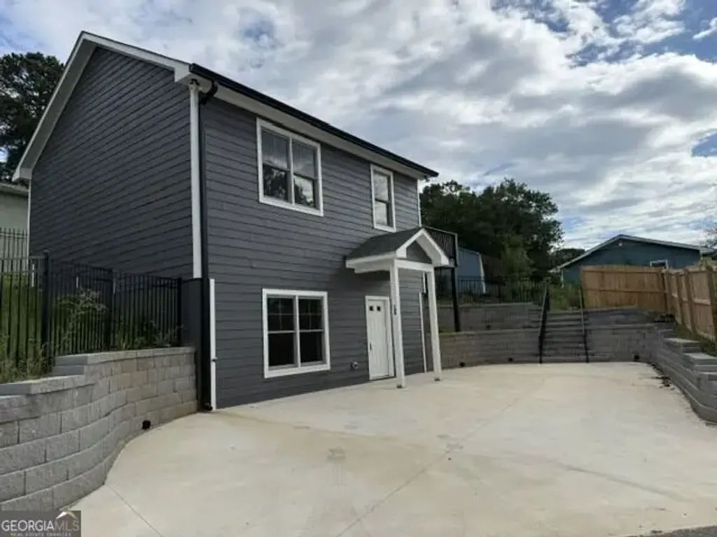 180 Lowry Street, Ball Ground