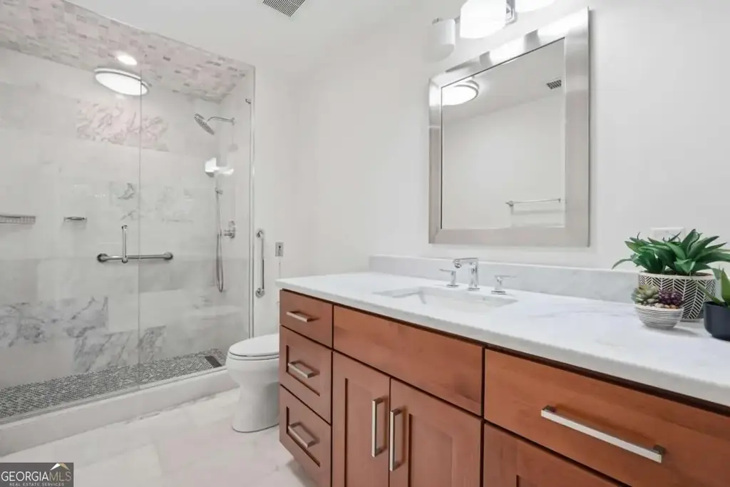 300 Johnson Ferry Road Ne A115, Atlanta