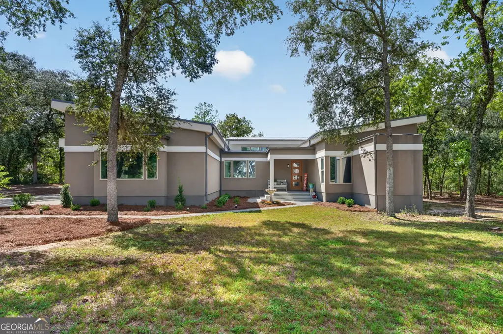 6310 River Chase Drive, Blackshear