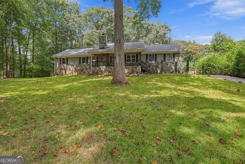 100 Deer Forest Trail, Fayetteville