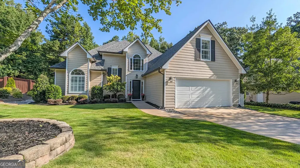 308 Vendella Circle, Peachtree City
