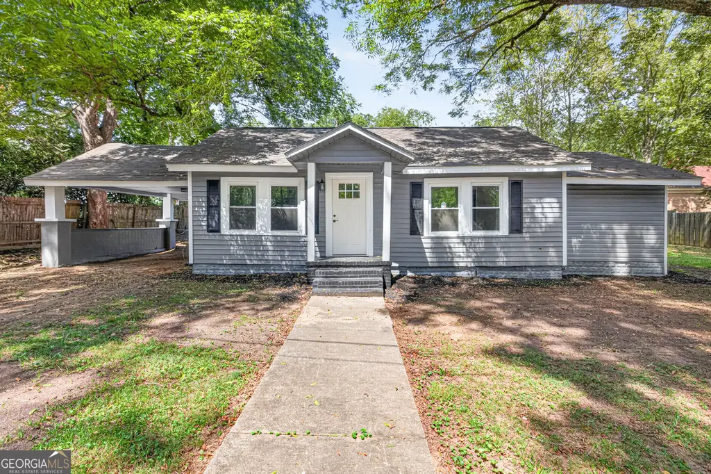 205 Elm Street, Washington