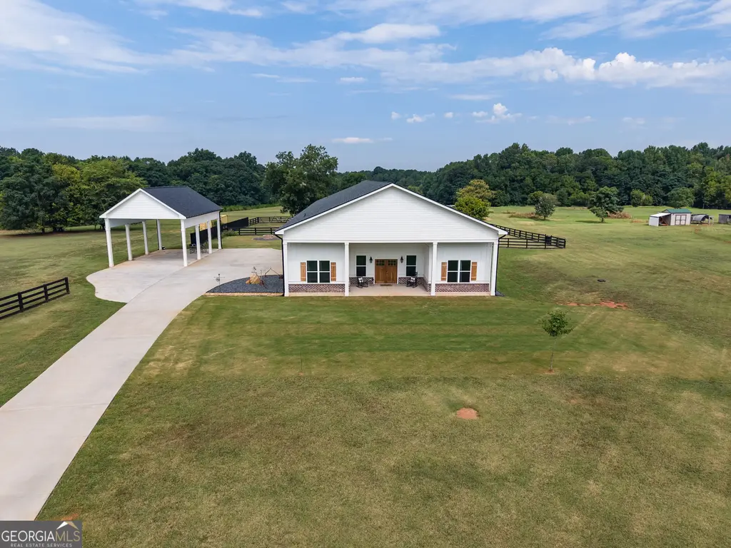 3441 Seven Islands Road, Madison