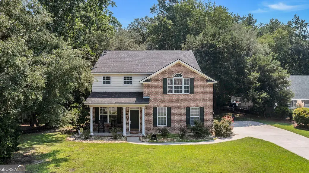 210 Brown Thrush Road, Savannah