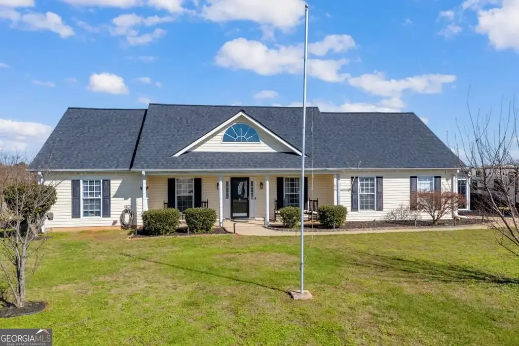 369 Kay Drive, Winder