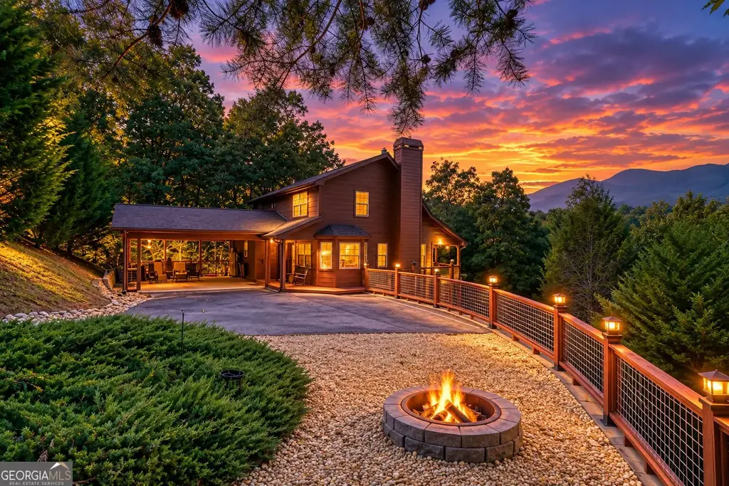 6132 Ruth Drive, Young Harris
