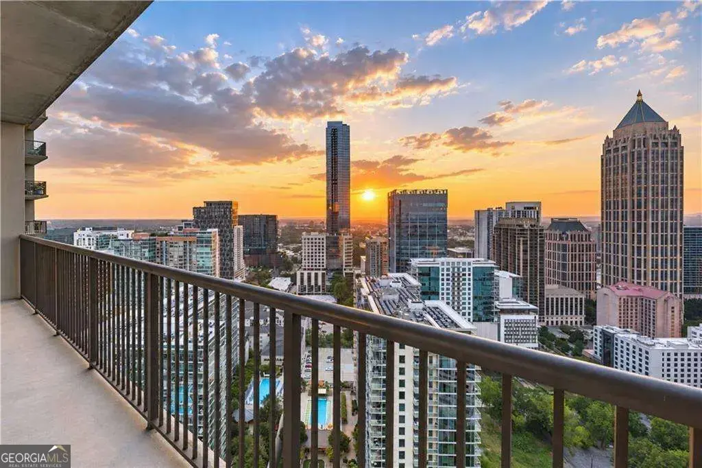 1080 Peachtree Street 3201, Atlanta
