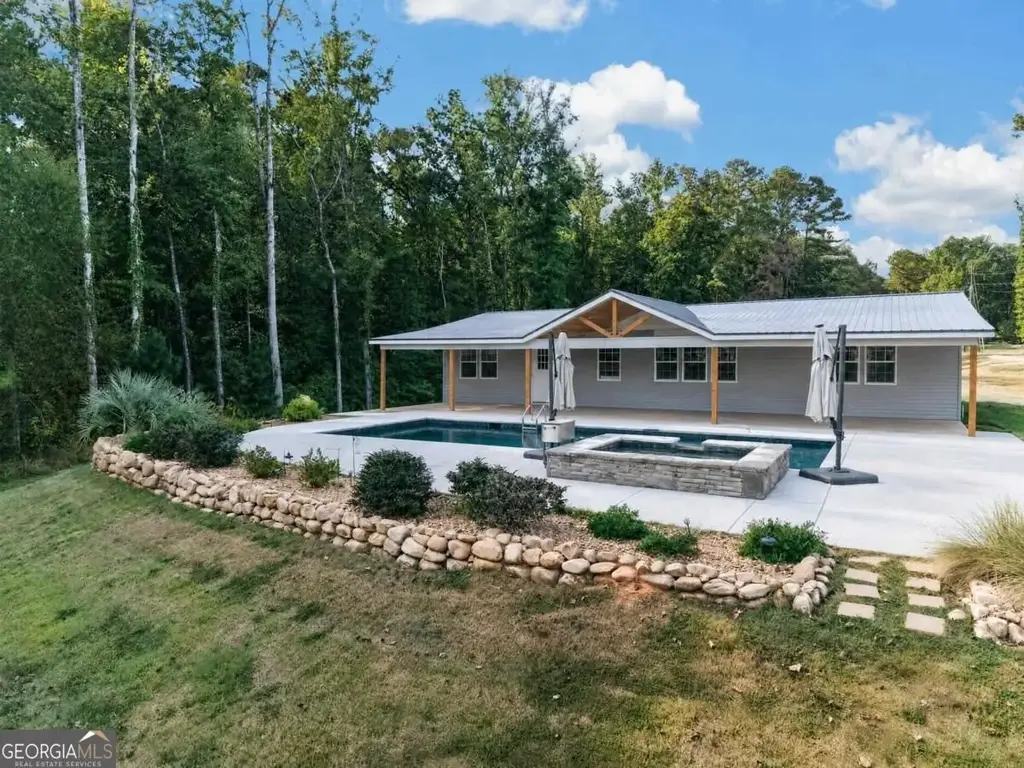 105 Blue Branch Drive, Eatonton