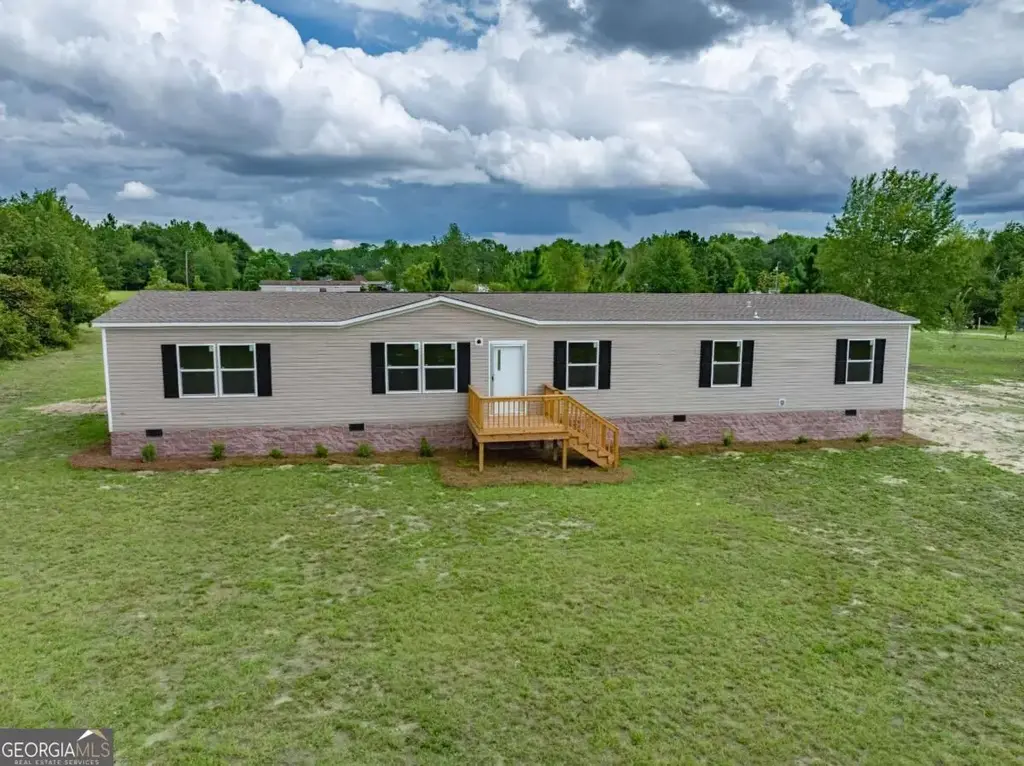 201 Meadow Hill Lane, Ocilla