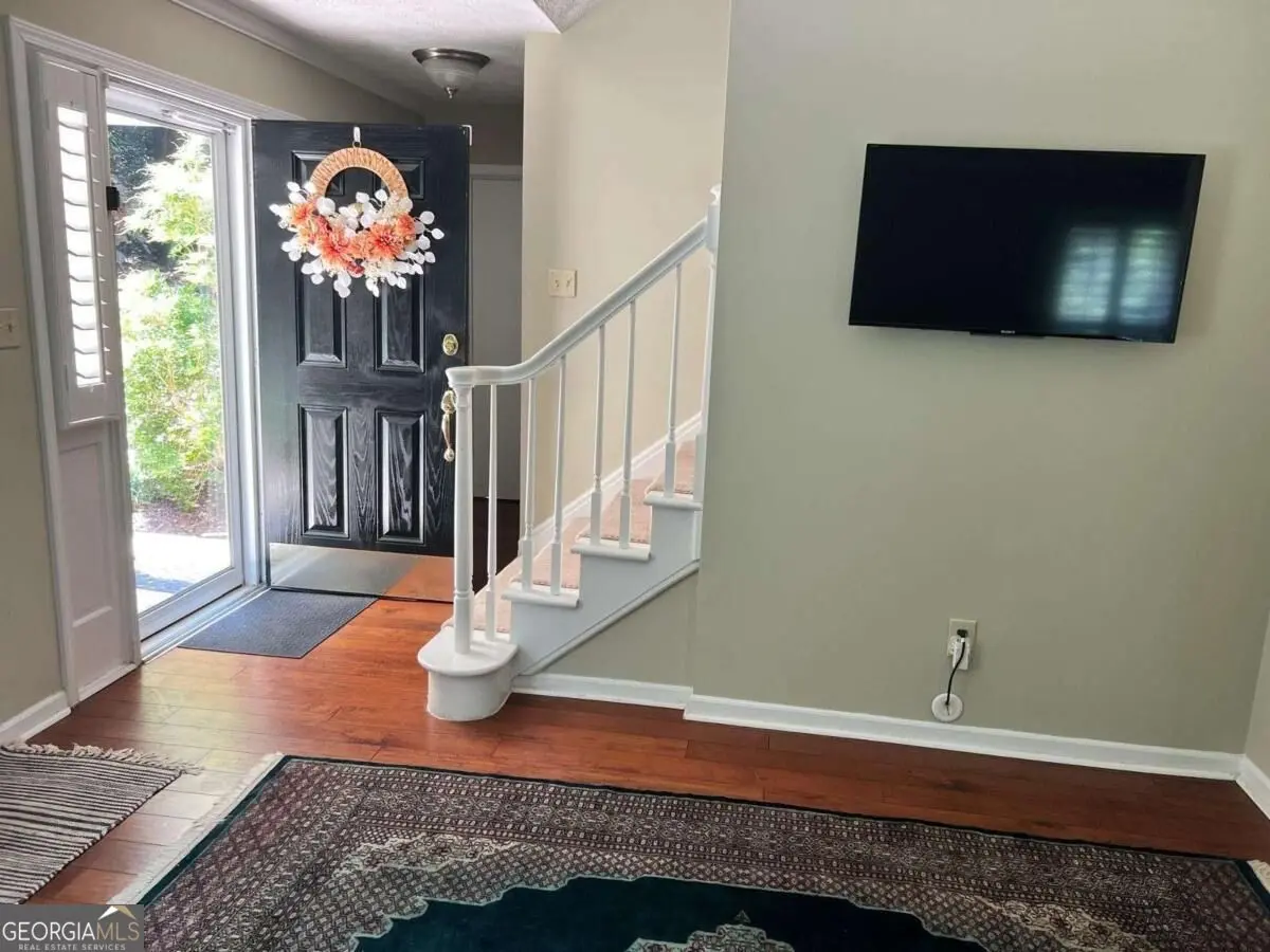Photo of Listing #10846368