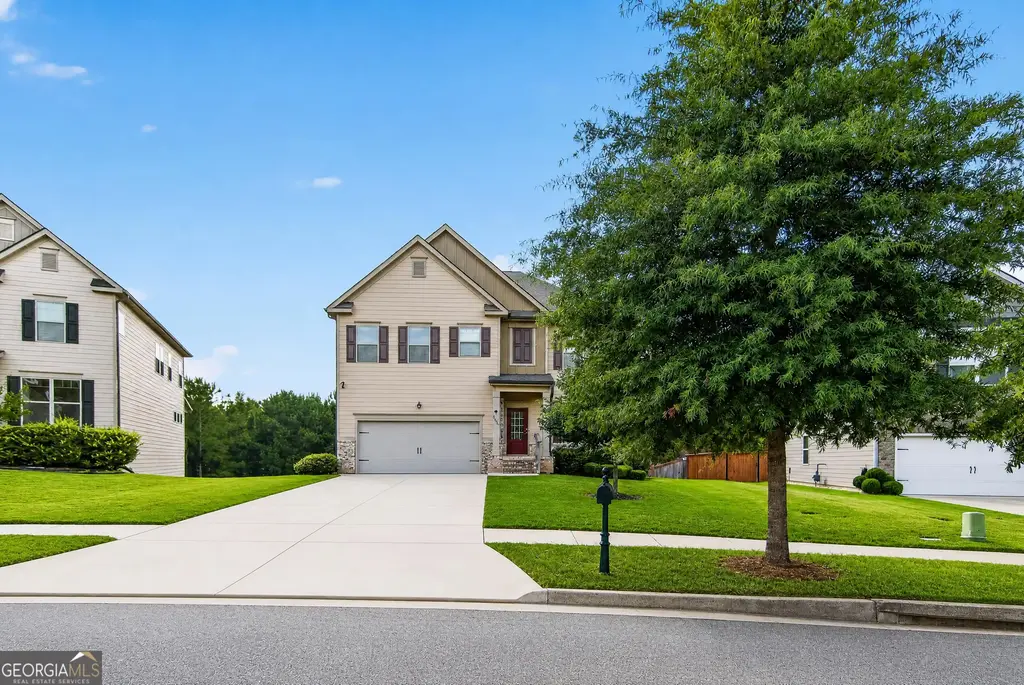 8045 Coleson Crossing, Locust Grove