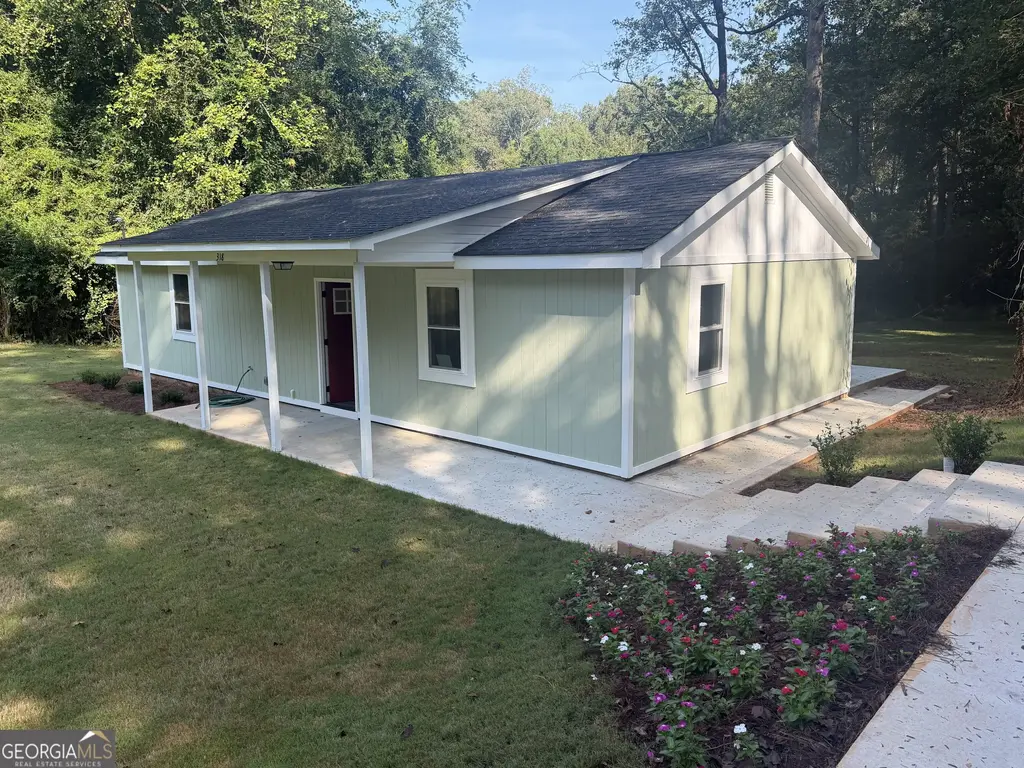 318 North Street, Thomaston