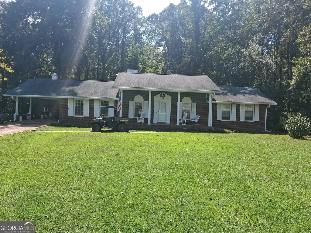 14642 County Road 82, Newell