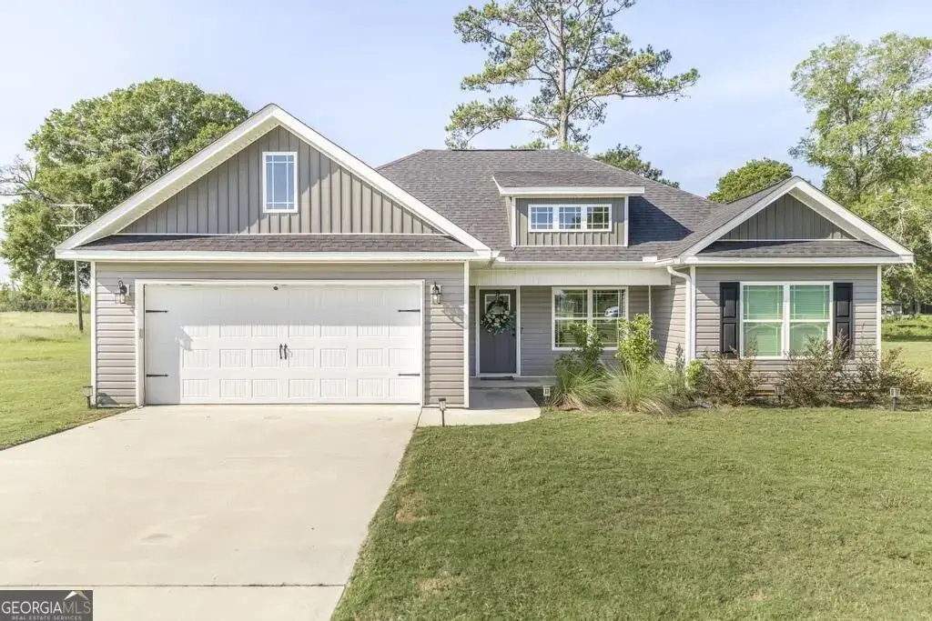 1024 Field Street, Dudley