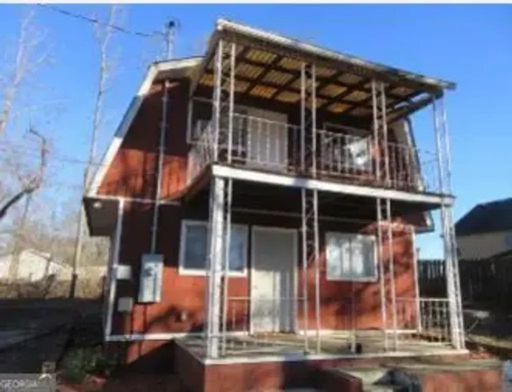 330 Meadowbrook Drive, McDonough