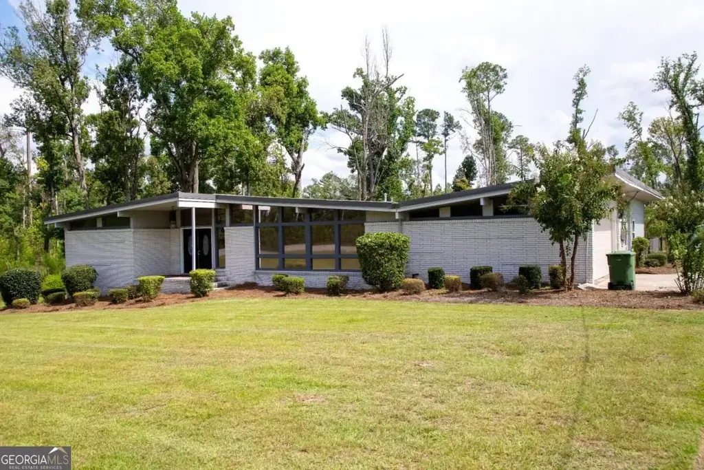96 N Gill Street, Hazlehurst