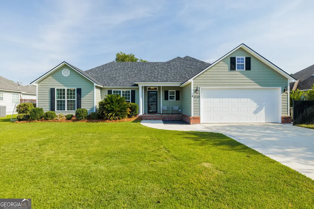 5230 Carys Brook Drive, Hahira