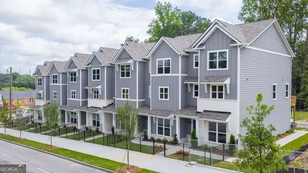 1325 Lakota Place, Atlanta