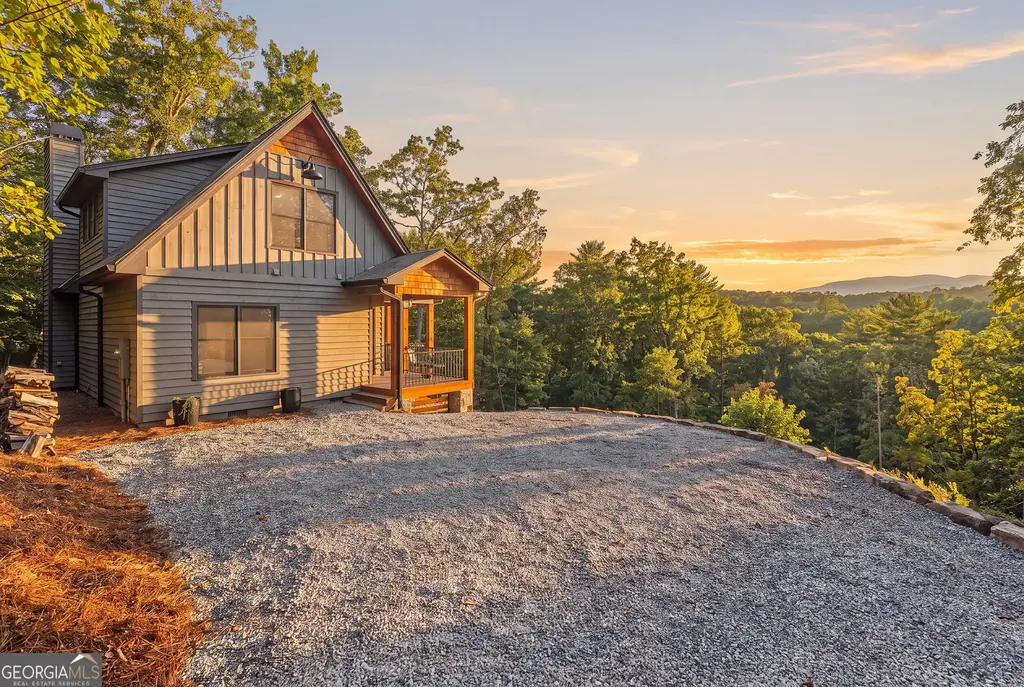 15662 Highway 197 N, Clarkesville