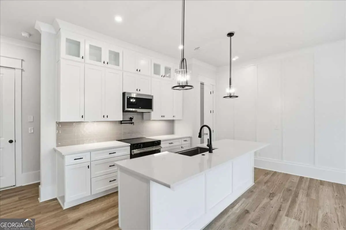 Photo of Listing #10847370