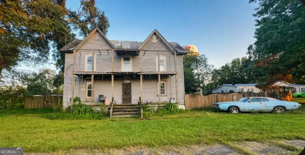 150 Meadow Street, Tallapoosa
