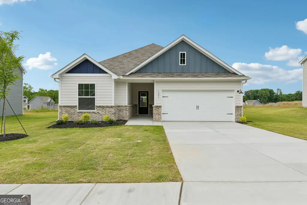 389 Sand Dune Way, Conyers