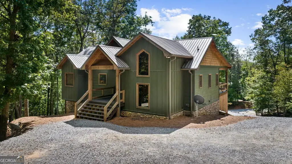 14 Riverbend Manor, Blue Ridge