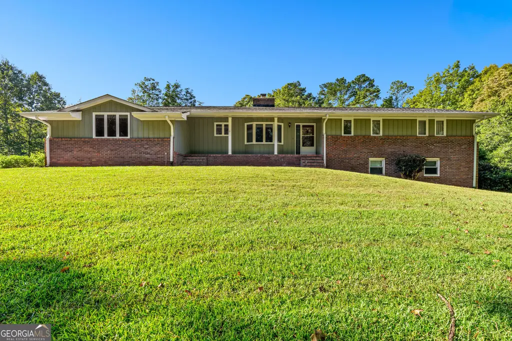 145 Ginger Cake Drive, Fayetteville