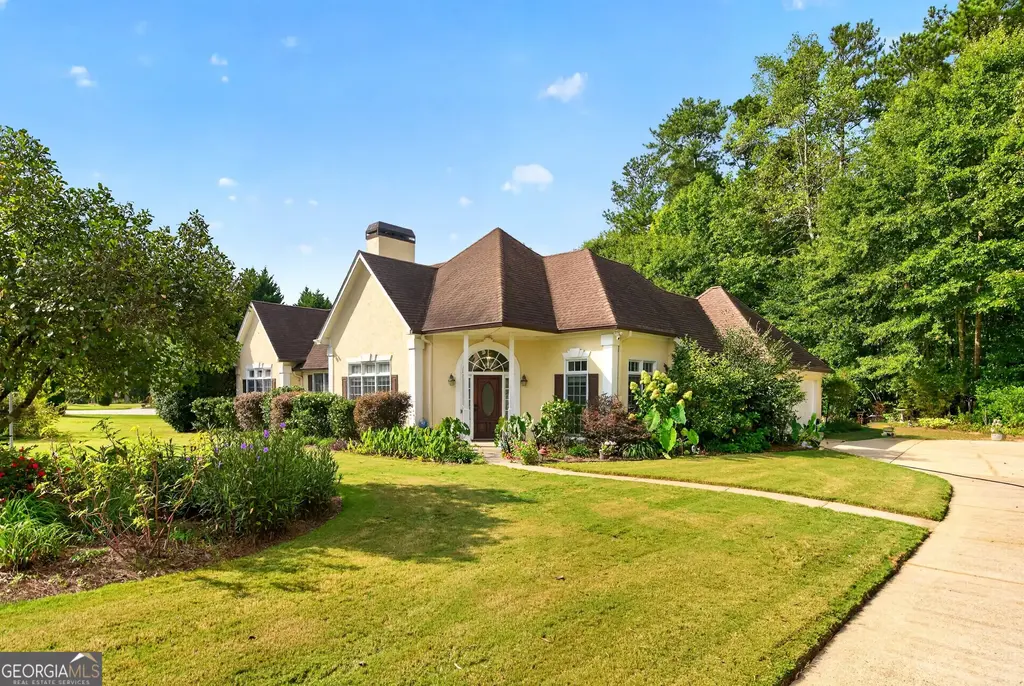 52 Braves Crossing Court, Sharpsburg