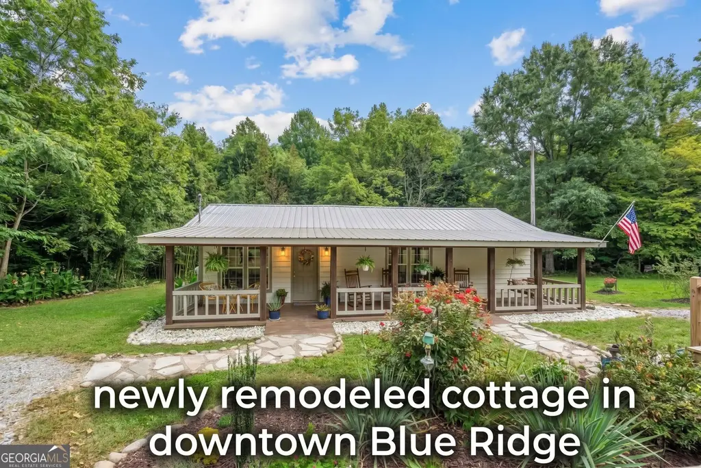 325 Austin Street, Blue Ridge