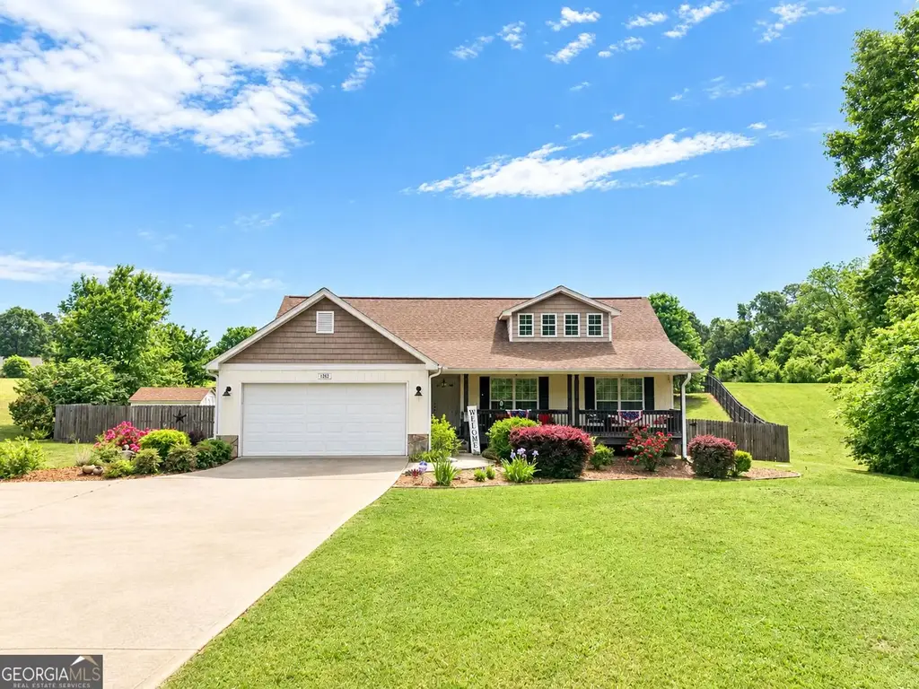 1602 Vaughn Road, Griffin