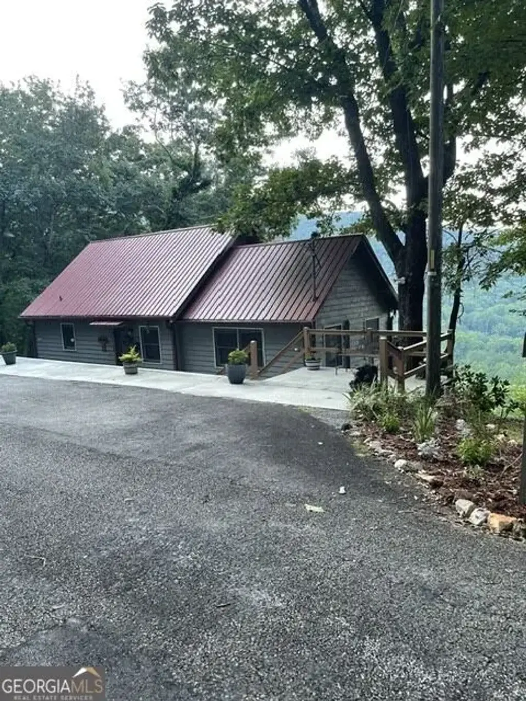 910 Foot Hills Drive, Cleveland