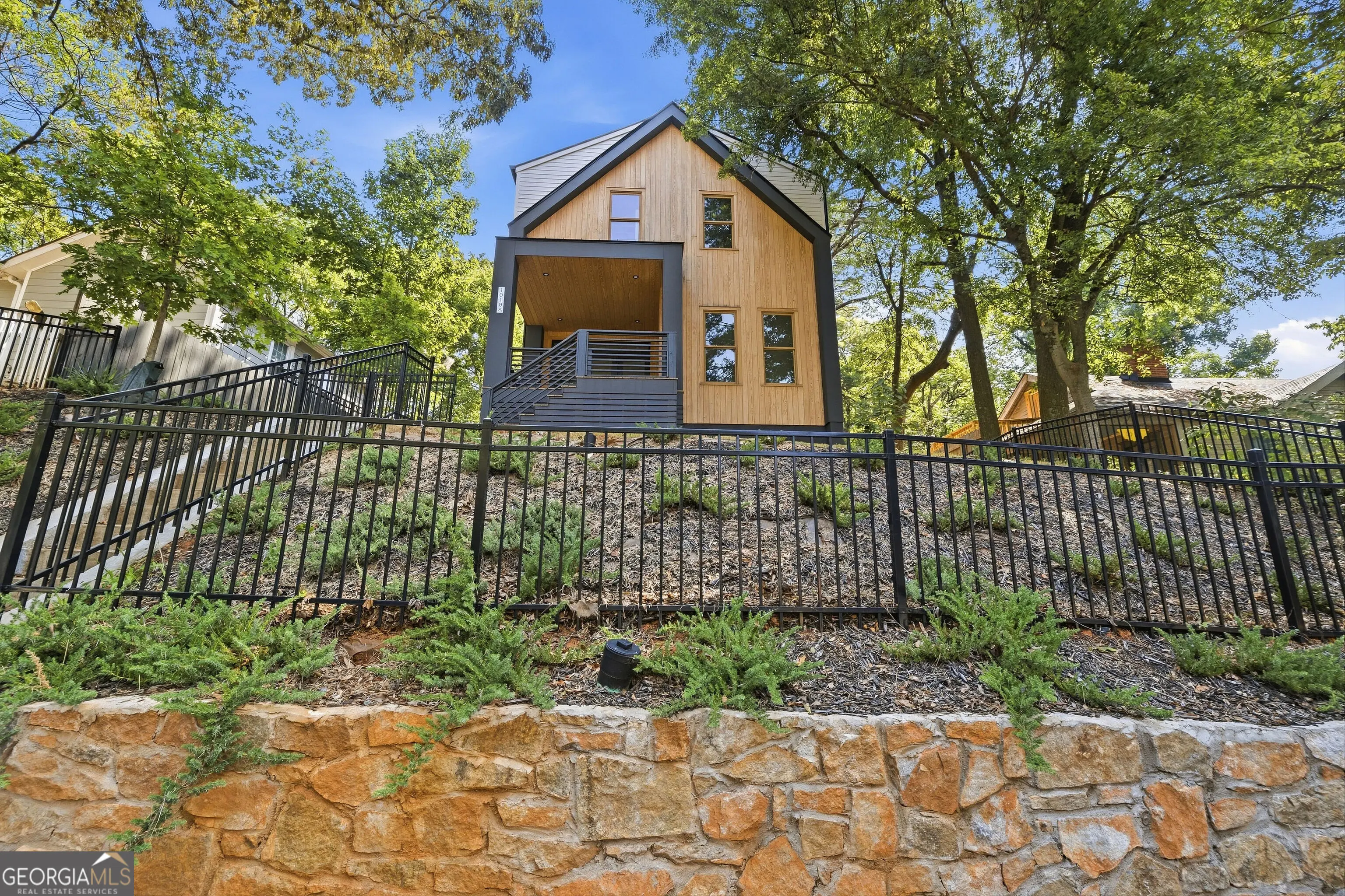 Photo of Listing #10848562
