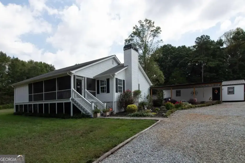 2439 Ila Road, Commerce