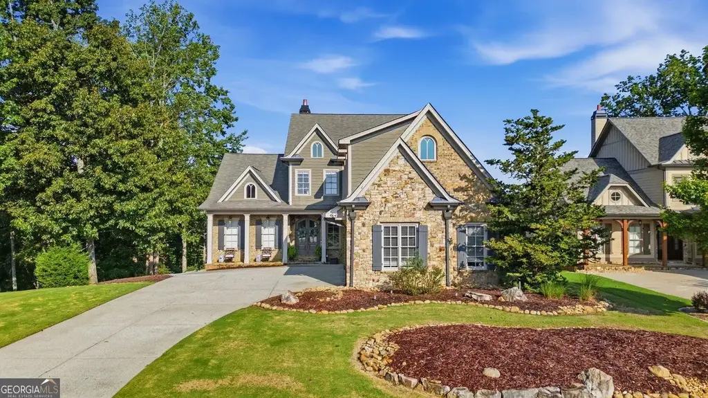 7395 Crestline Drive, Dawsonville