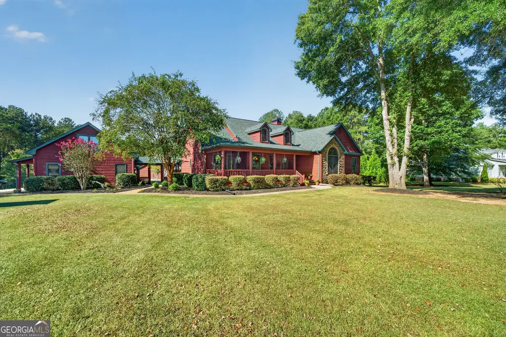 2030 Aqua Road, Madison