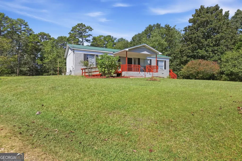 814 Brookdale Road, Toccoa